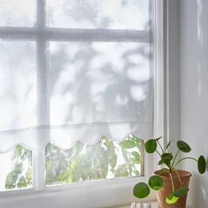 Brise-bise festonné en lin