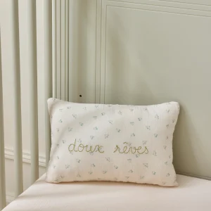 Petit coussin gaze de coton brodé
