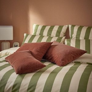 Housse de coussin en velours côtelé