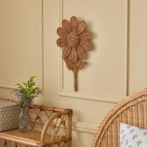 Fleur murale en rotin tressé