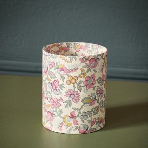 Pot à crayons en papier imprimé