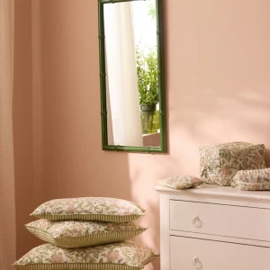 Miroir en bois façon tiges de bambou