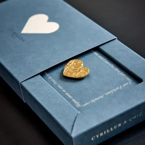 Broche coeur or - Collection Cyrillus X Chic Alors