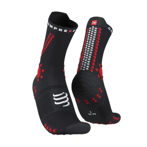 Chaussettes Compressport Pro Racing Socks v4.0 Trail  noir rouge