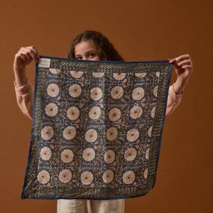 Foulard MANIKA – Cyrillus X Apaches Collections