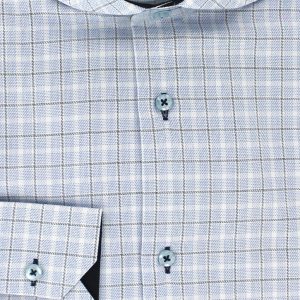 Chemise cintrée bleu ciel à carreaux