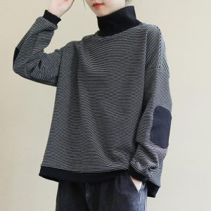Col roulé à rayures coréen