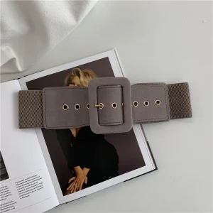 Ceinture à boucle carée