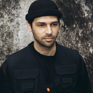 bonnet docker miki de chez Béton Ciré en coton noir