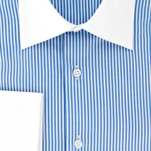 Chemise à fines rayures bleu ciel col et poignets mousquetaires blancs