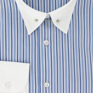 Chemise cintrée col anglais à rayures bleues