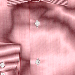 Chemise à fines rayures rouges