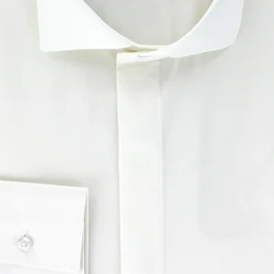 Chemise cintrée col cassé écru gorge cachée