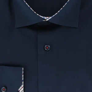 Chemise cintrée bleu marine opposition petits carreaux