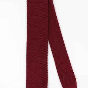 Cravate en maille bordeaux