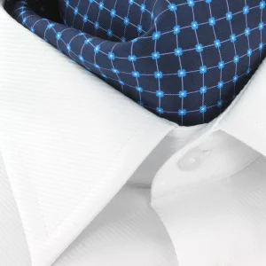 Ascot bleu marine à motifs carreaux et fleurs bleues